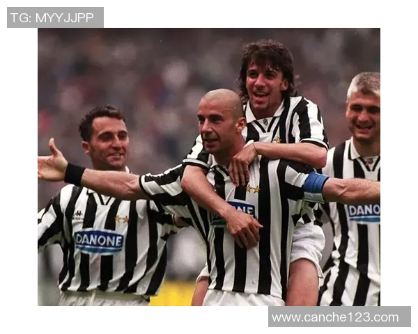 纵览绿茵传奇岁月细数足坛巨星风云与荣耀传承