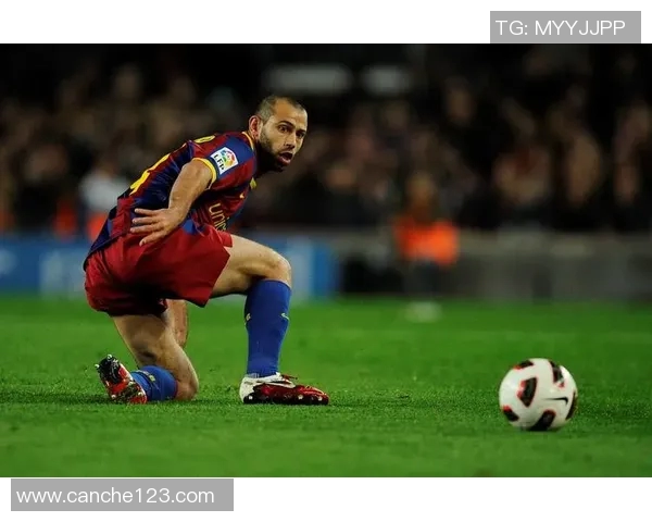 足球球星粤语发音趣谈:解析国际巨星名字的地道发音与韵味